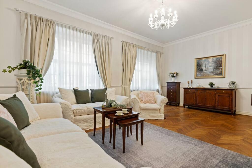 Dictumfactum Luxury Residence Талин Екстериор снимка