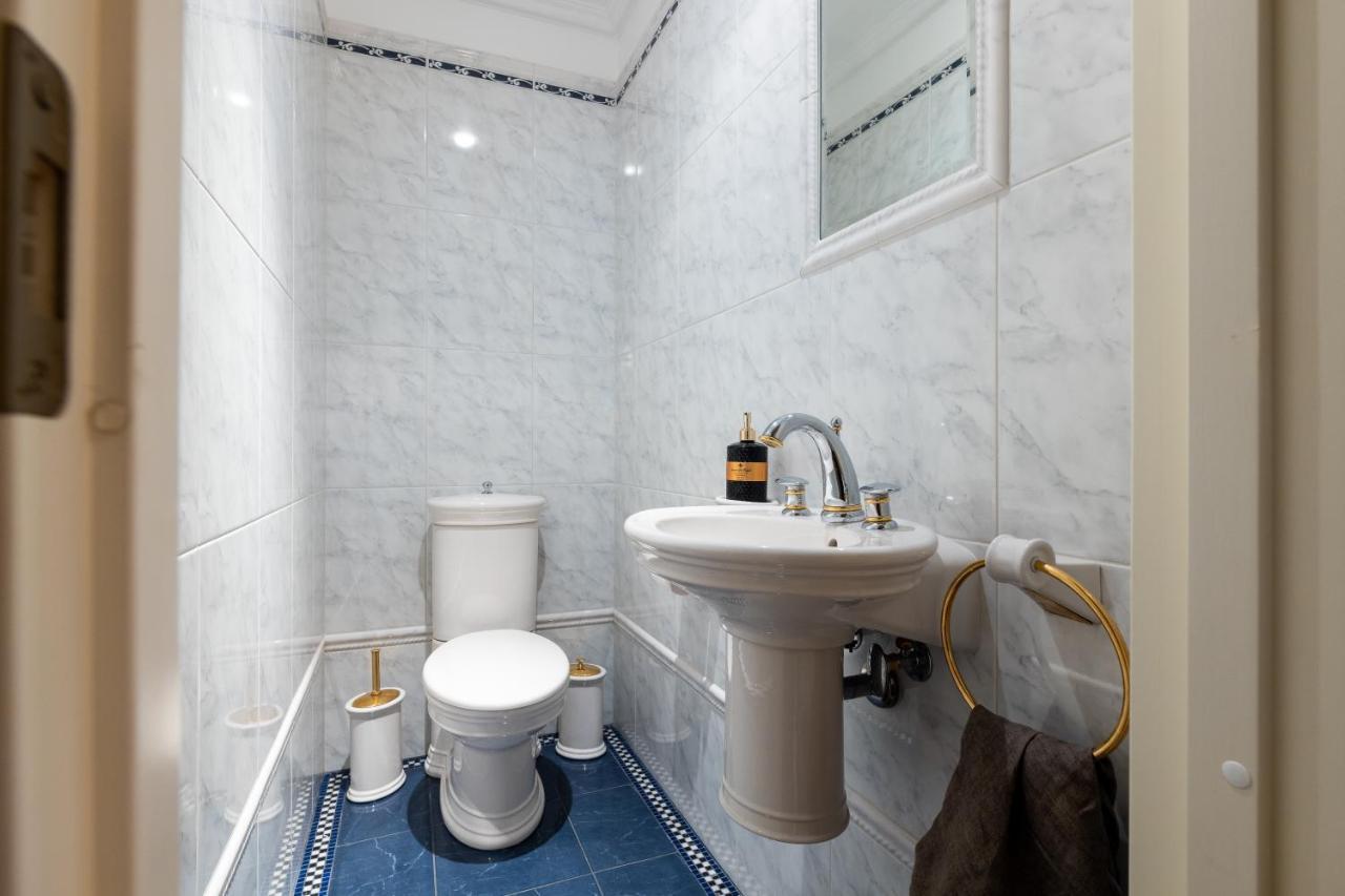 Dictumfactum Luxury Residence Талин Екстериор снимка